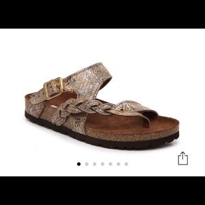 Women’s sandals